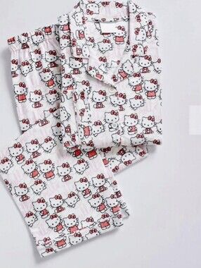 New Hello Kitty Pink and White Printed Pajama Set